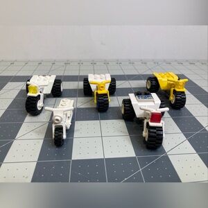 Lego Minifigure Lot Of 5 ATV 3 Wheeler Bike Tricycle Motorcycle